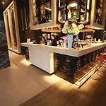 Xo Couture Отель 4*